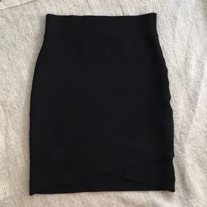 BCBG MAX AZRIA SYLVIE BANDAGE SKIRT XS